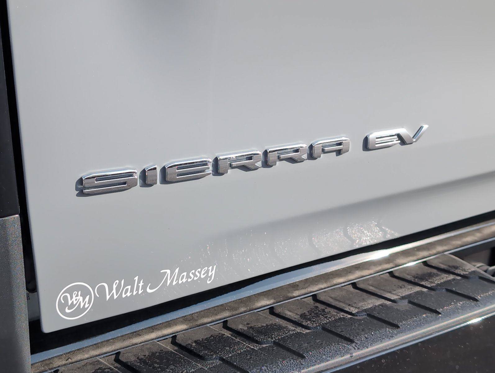 New 2026 GMC Sierra EV Elevation AWD/4WD image 28