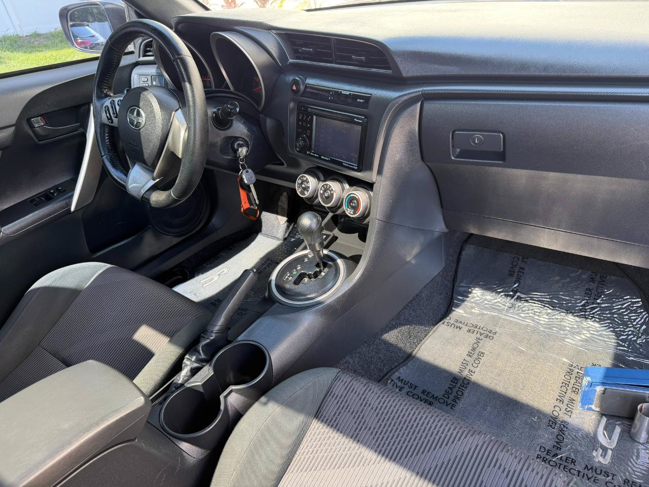 Used 2013 Scion tC FWD image 41