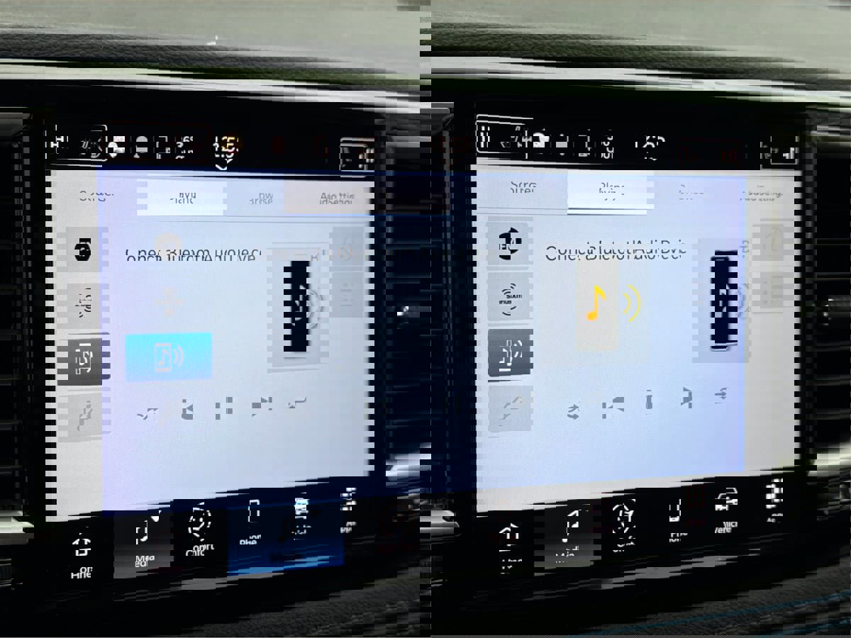 Used 2021 Chrysler Pacifica Touring-L image 38