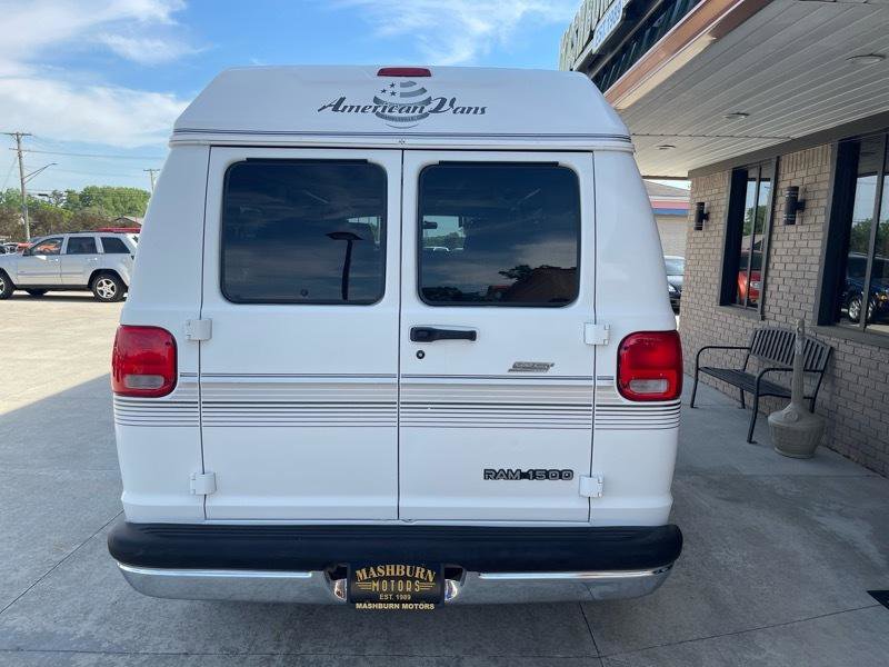 Used 2000 Dodge B1500 RWD image 23