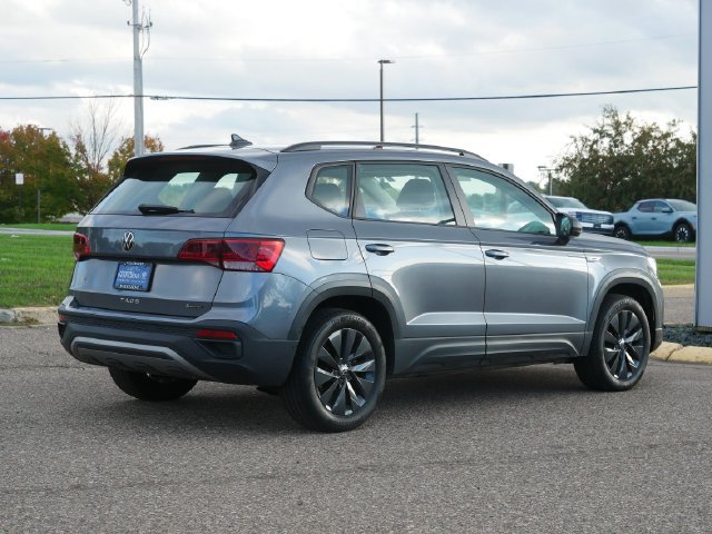 Certified 2022 Volkswagen Taos S AWD/4WD image 7