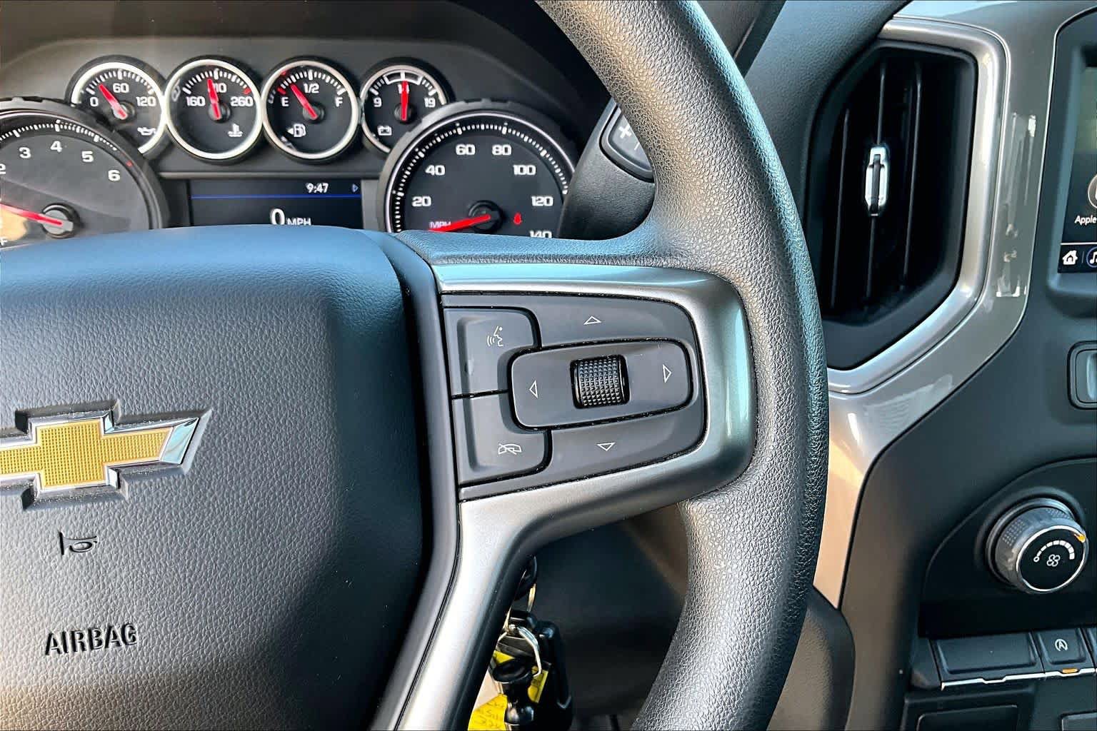 Used 2022 Chevrolet Silverado 1500 Custom w/ Safety Confidence Package AWD/4WD image 24