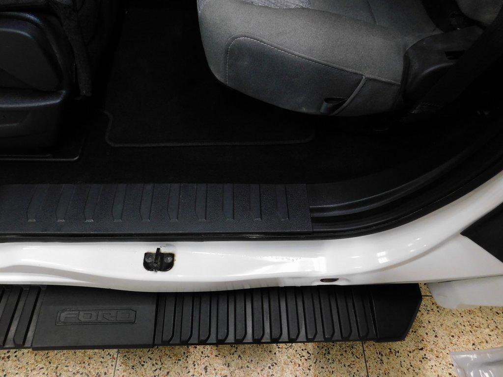 Used 2022 Ford F150 XLT w/ Trailer Tow Package image 70