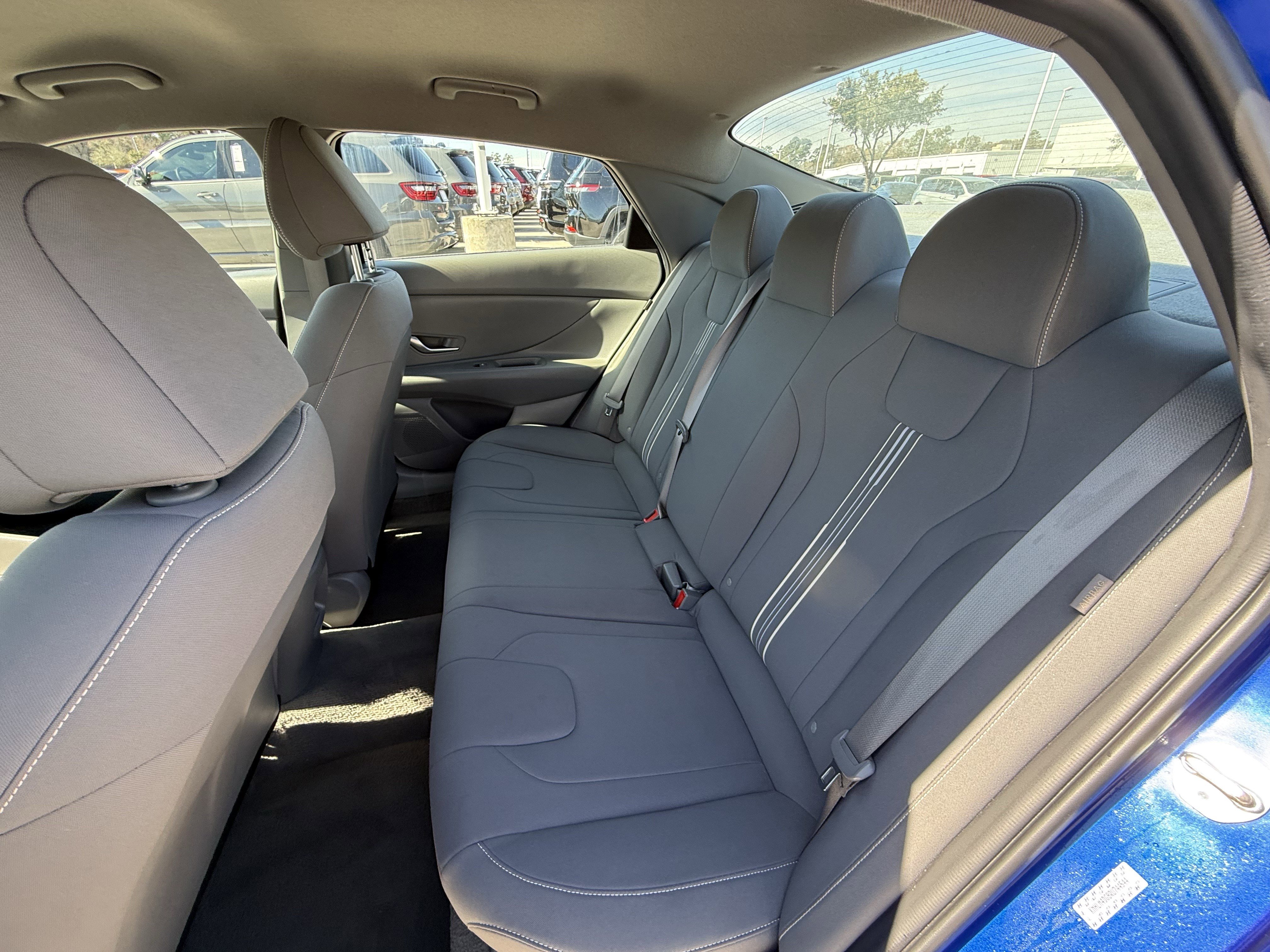 Used 2024 Hyundai Elantra SEL image 29