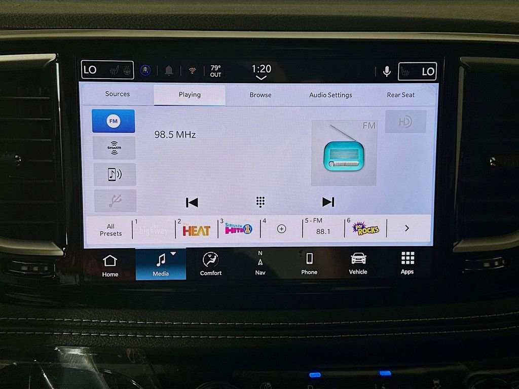 New 2026 Chrysler Pacifica Select image 13