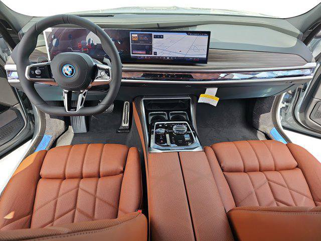New 2026 BMW 750e xDrive w/ Executive Package image 9
