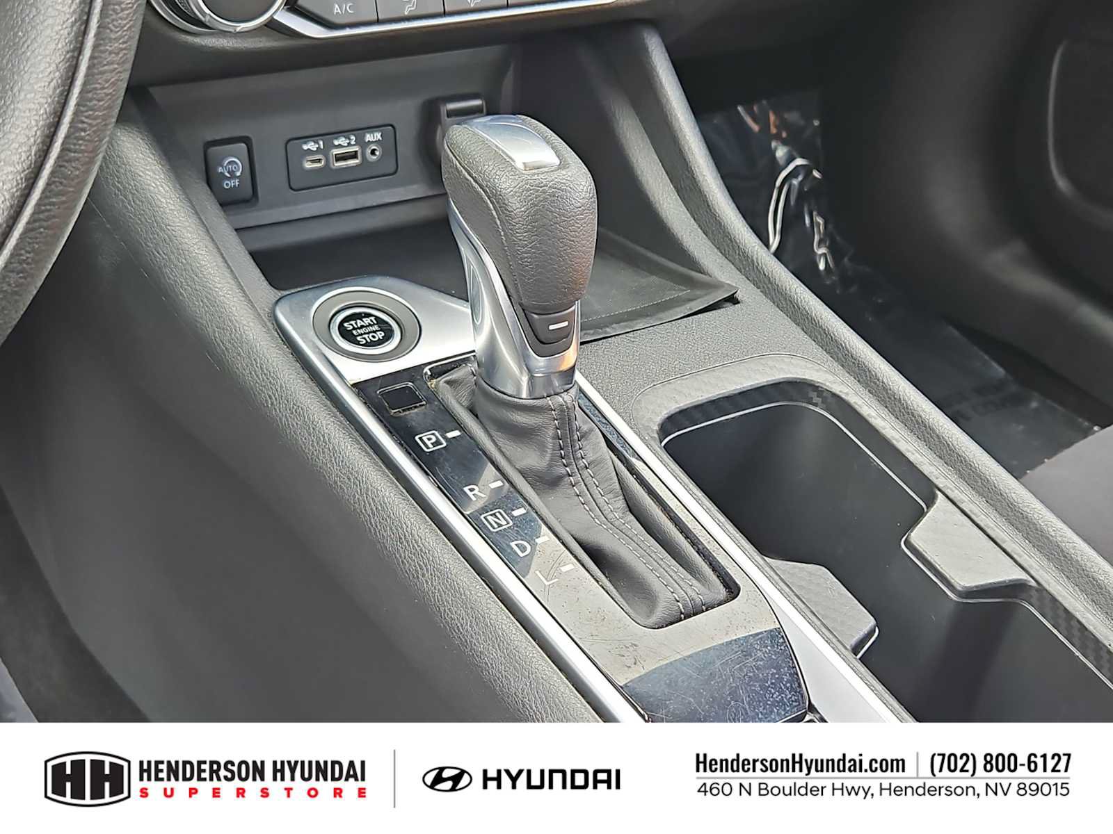Used 2024 Nissan Sentra SV FWD image 31