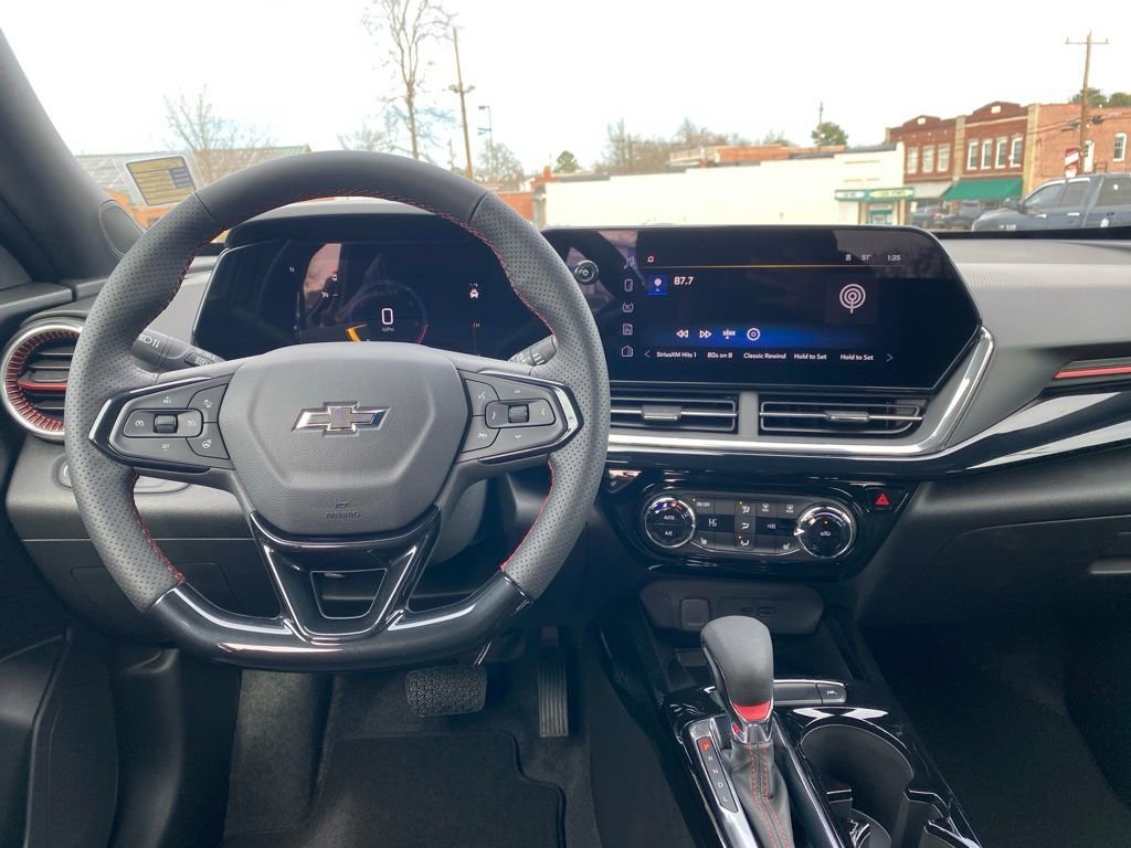 New 2026 Chevrolet Trax RS w/ Sunroof Package FWD image 13