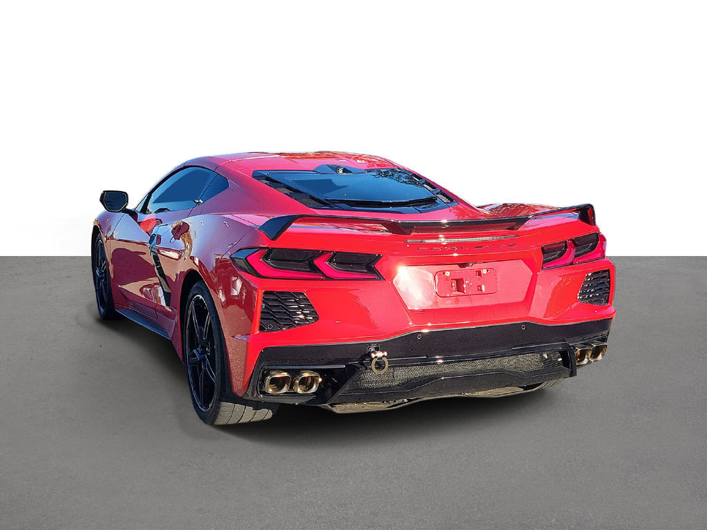 Used 2022 Chevrolet Corvette Stingray Preferred Cpe w/ Z51 Performance Package RWD image 4