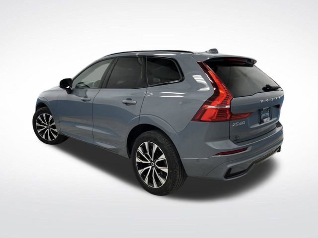 Used 2024 Volvo XC60 B5 Plus w/ Climate Package image 3