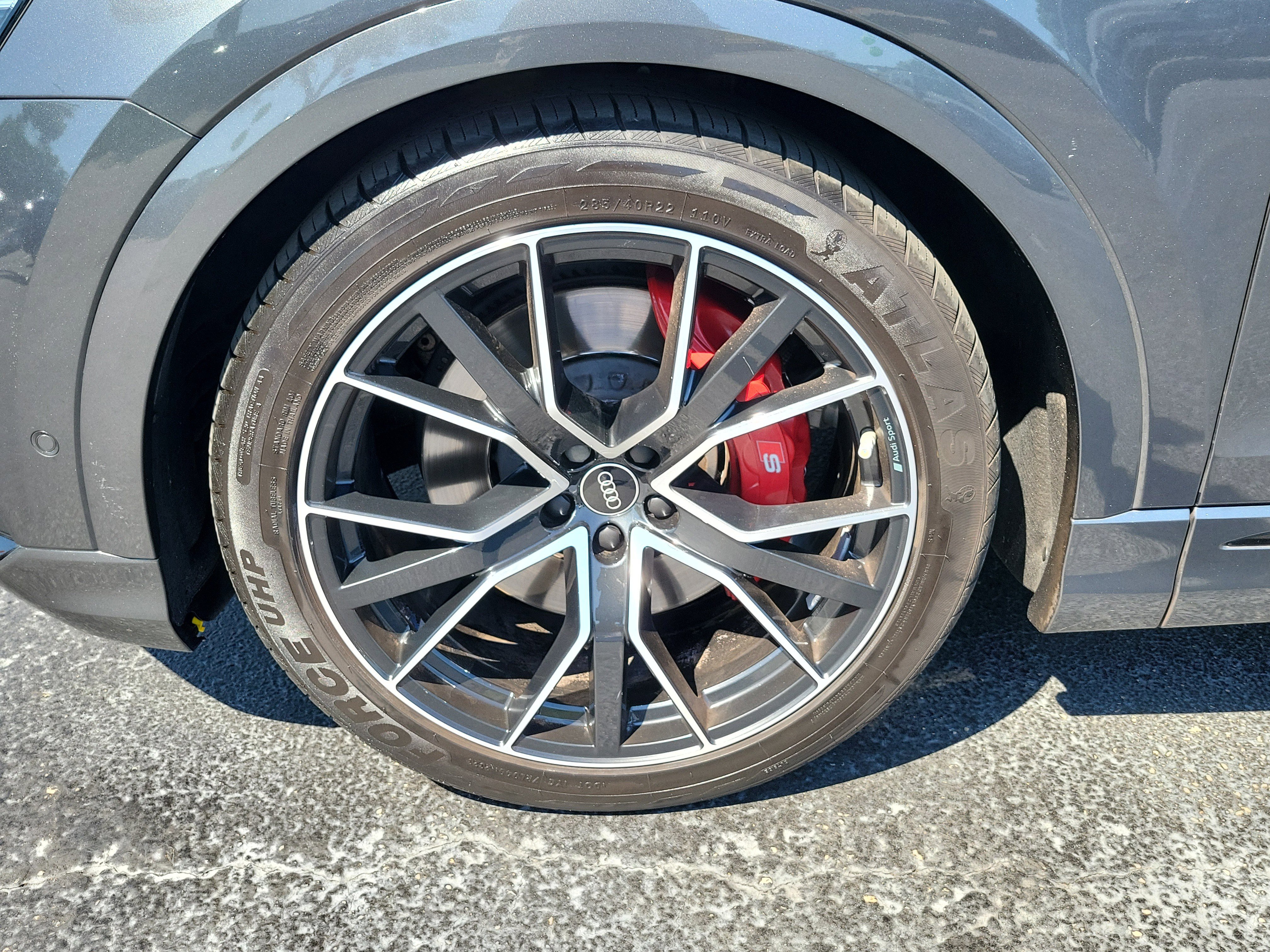Used 2022 Audi SQ8 Prestige image 5