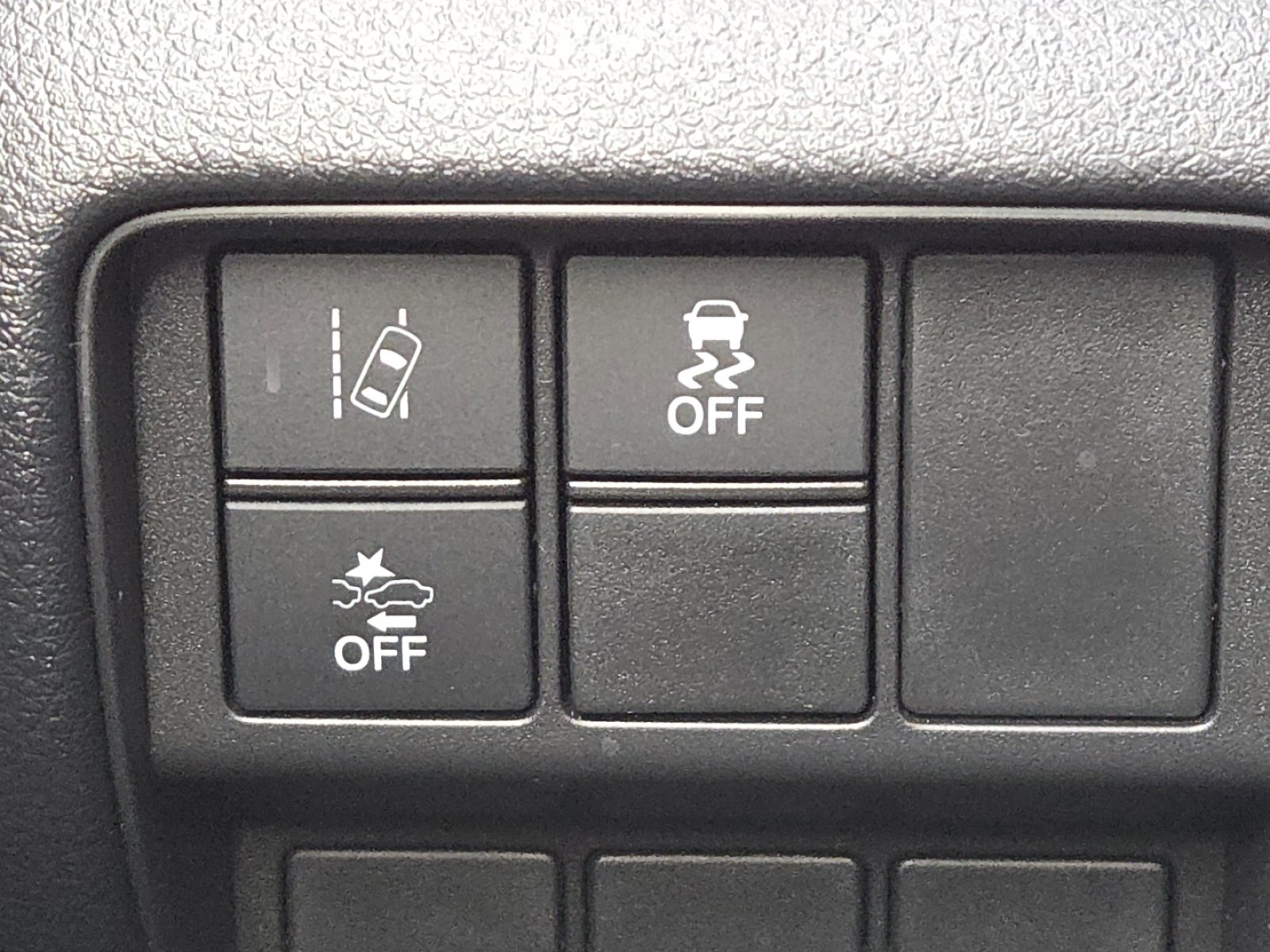 Used 2020 Honda CR-V LX image 8