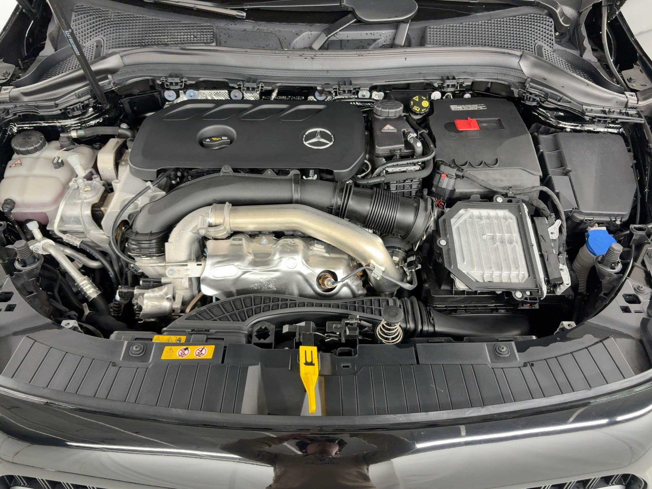 Certified 2025 Mercedes-Benz GLA 250 image 32