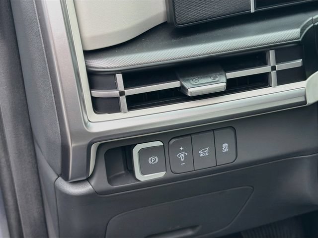 Certified 2026 Hyundai Santa Fe SEL FWD image 10