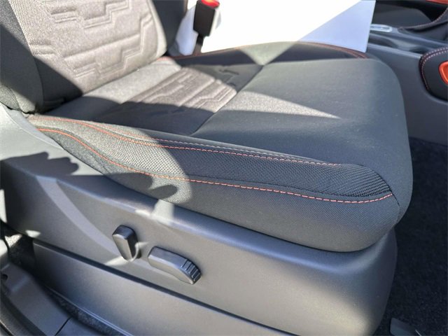 New 2026 Nissan Frontier PRO-4X w/ Pro-4x Convenience Package image 9