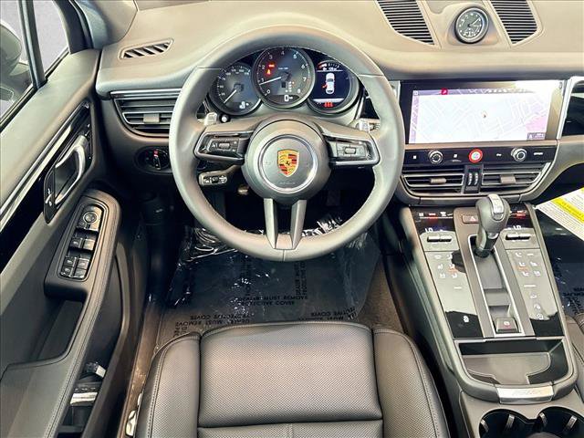 Certified 2026 Porsche Macan Turbo AWD/4WD image 20