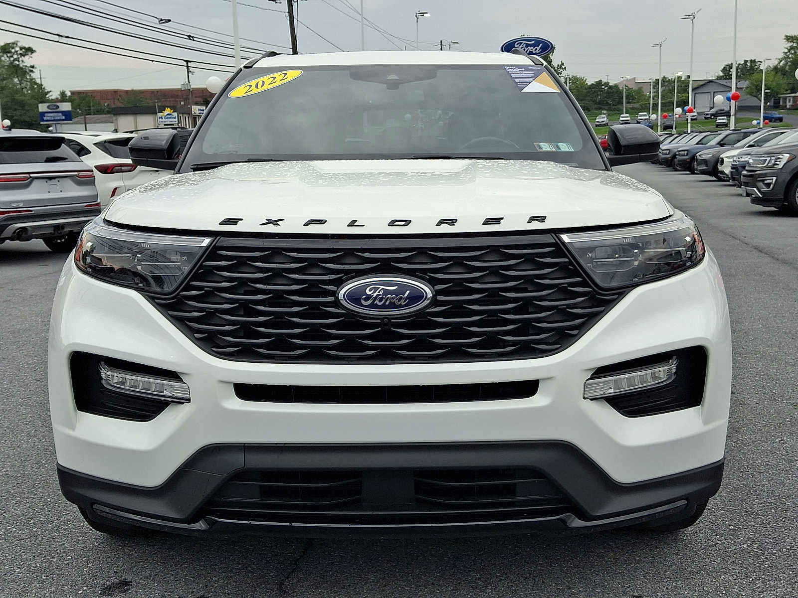 Certified 2022 Ford Explorer ST-Line w/ Class IV Trailer Tow Package AWD/4WD image 2