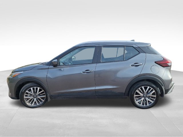 Certified 2024 Nissan Kicks SV FWD image 5