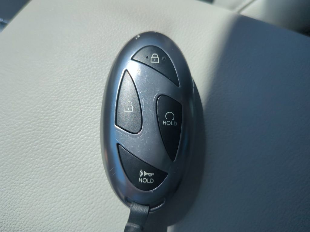 New 2026 Hyundai Elantra Limited image 37