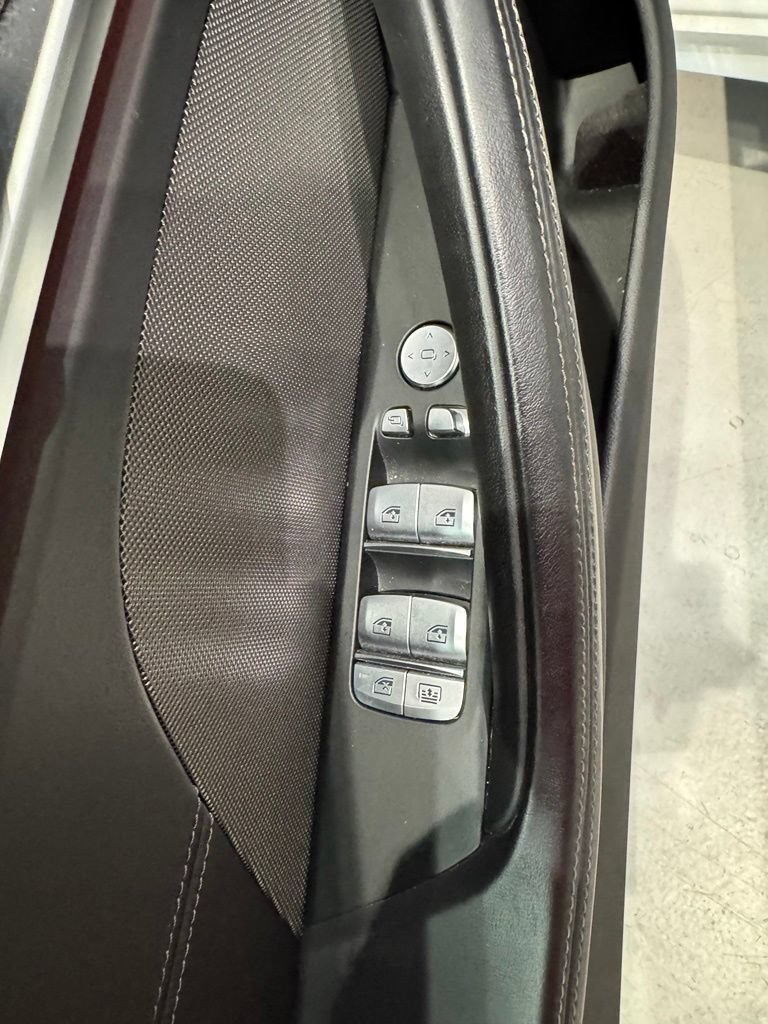 Used 2022 BMW M8 Gran Coupe xDrive Competition w/ M Carbon Exterior Package AWD/4WD image 13