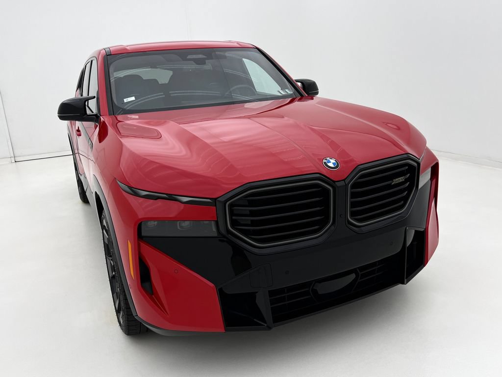 Certified 2023 BMW XM AWD/4WD image 3