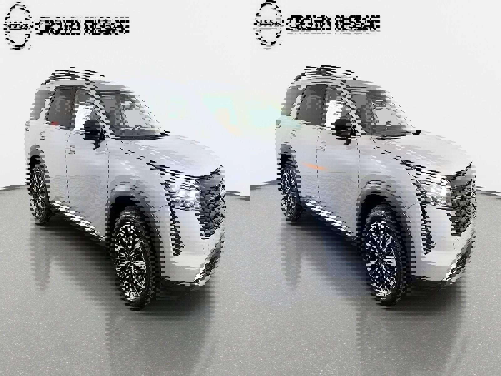 New 2026 Nissan Pathfinder Platinum image 3