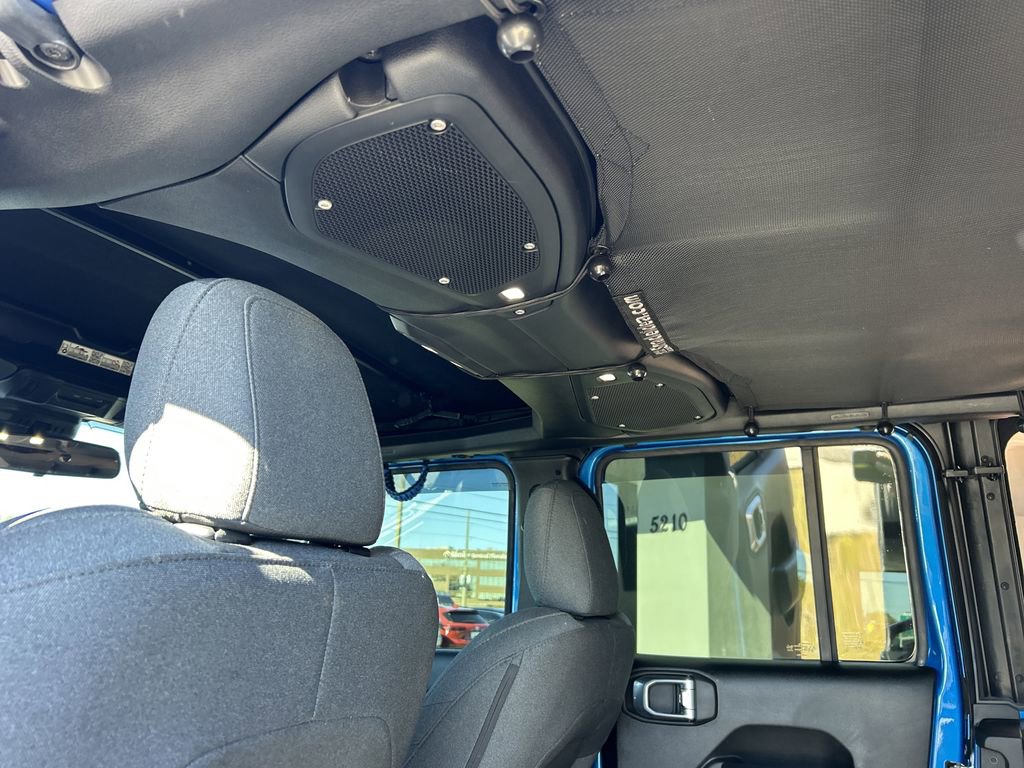 Used 2024 Jeep Wrangler Sport S image 18