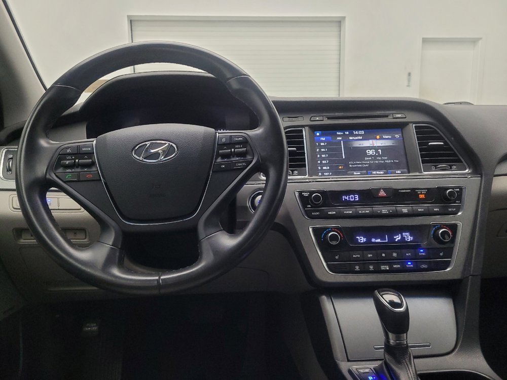 Used 2017 Hyundai Sonata Plug-In Hybrid image 22