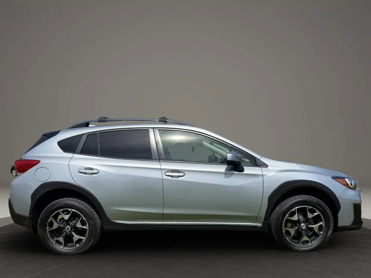 Used 2018 Subaru Crosstrek 2.0i Premium image 6