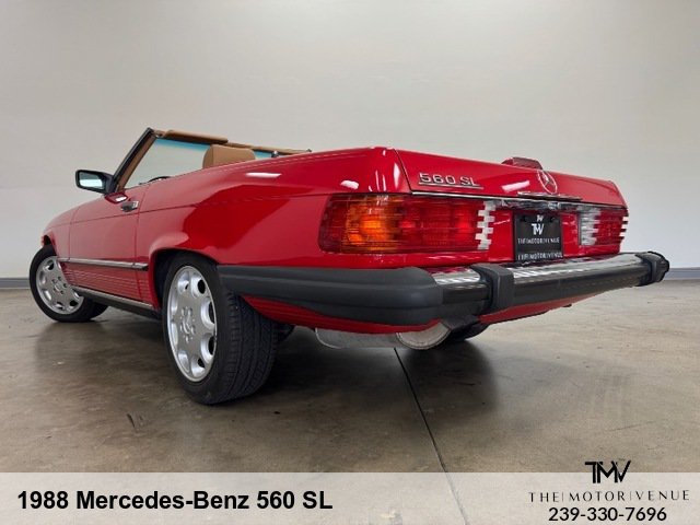Used 1988 Mercedes-Benz 560 SL image 10