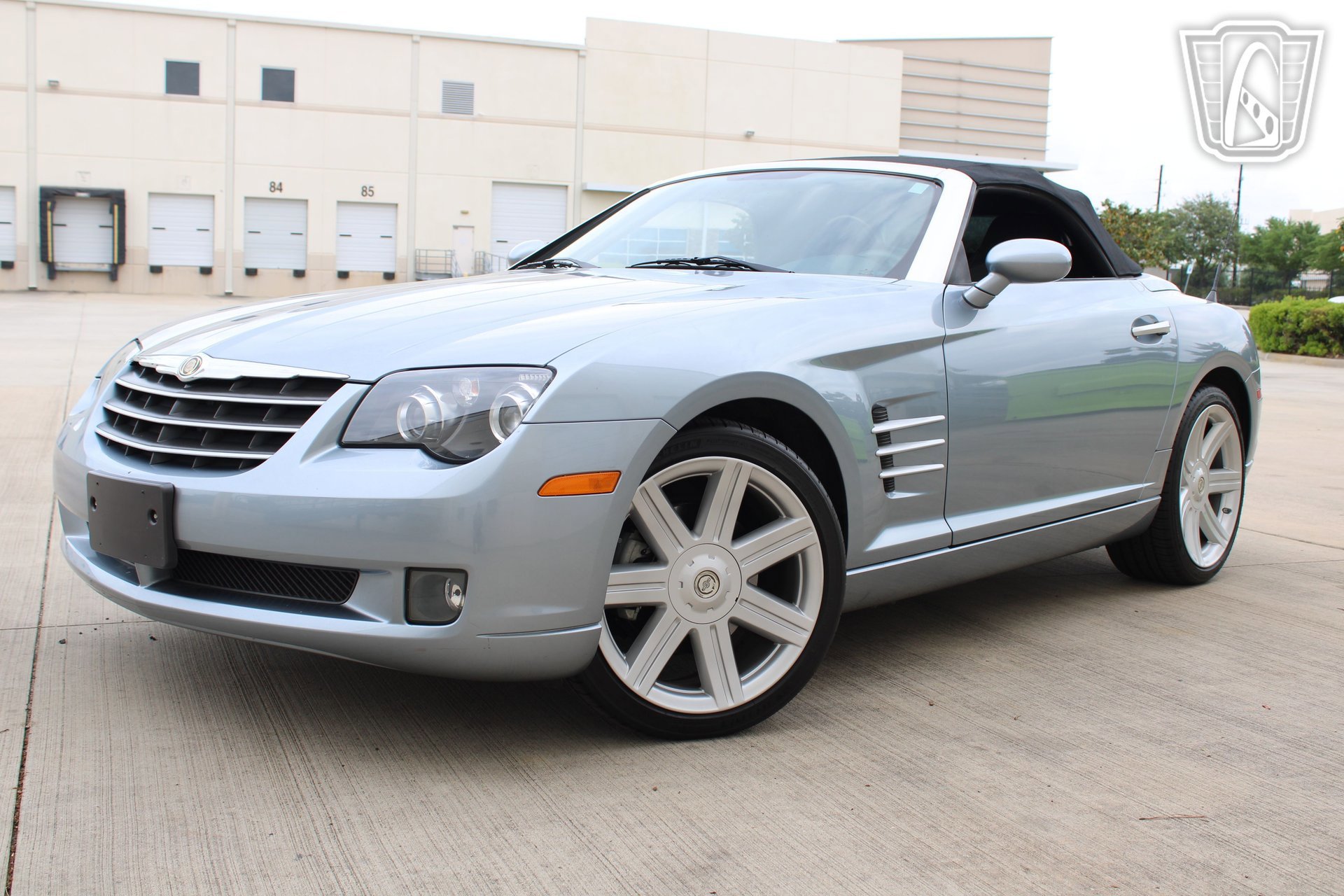 Used 2008 Chrysler Crossfire Limited image 36