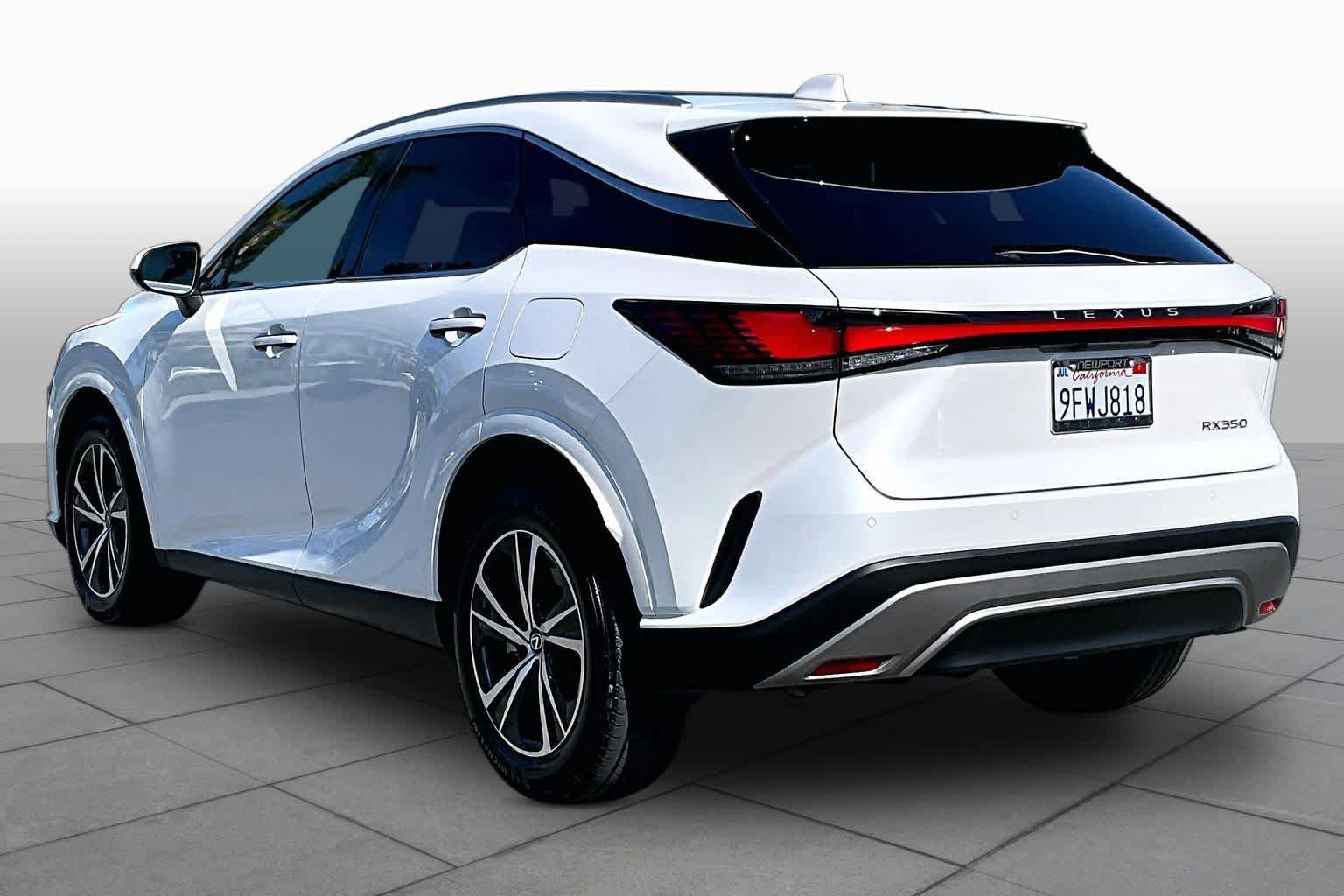 Used 2023 Lexus RX 350 Premium w/ Accessory Package FWD image 11