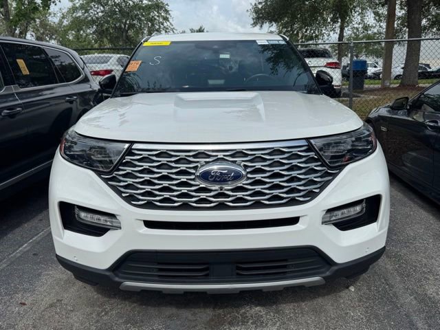 Used 2023 Ford Explorer Platinum w/ Technology Package AWD/4WD image 6