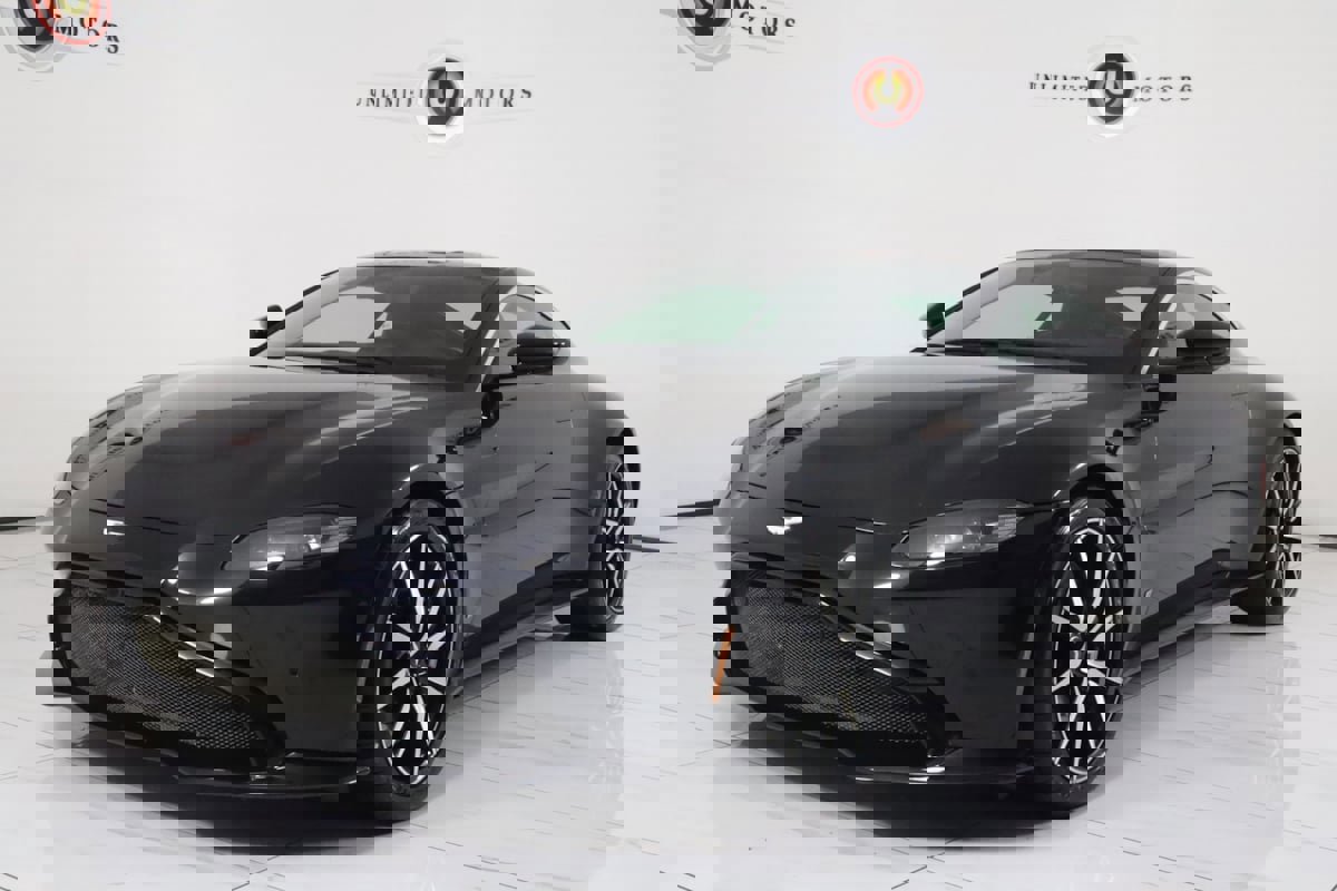Used 2019 Aston Martin V8 Vantage Coupe image 5