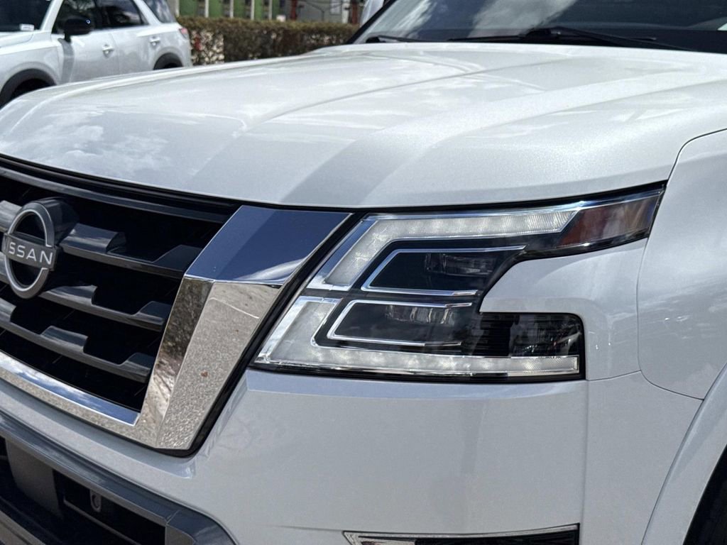 Certified 2021 Nissan Armada SV RWD image 10