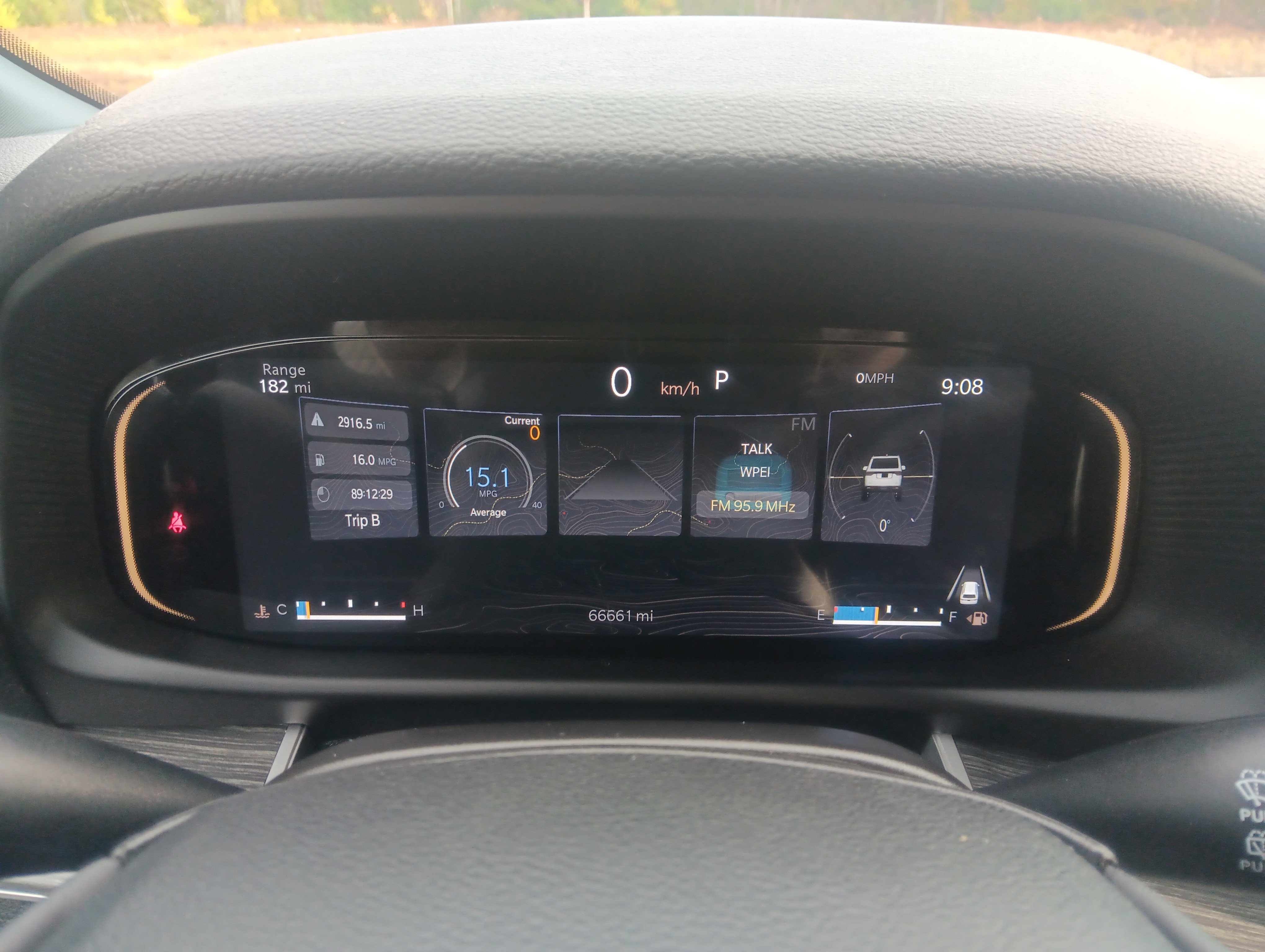 Used 2023 Jeep Wagoneer L Series II image 23