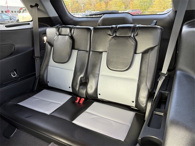 Certified 2023 Ford Explorer XLT w/ Equipment Group 202A image 10