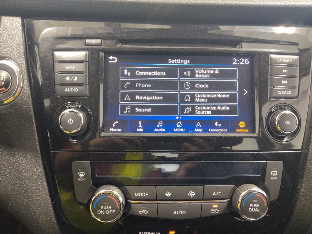Used 2022 Nissan Rogue Sport SL AWD/4WD image 25