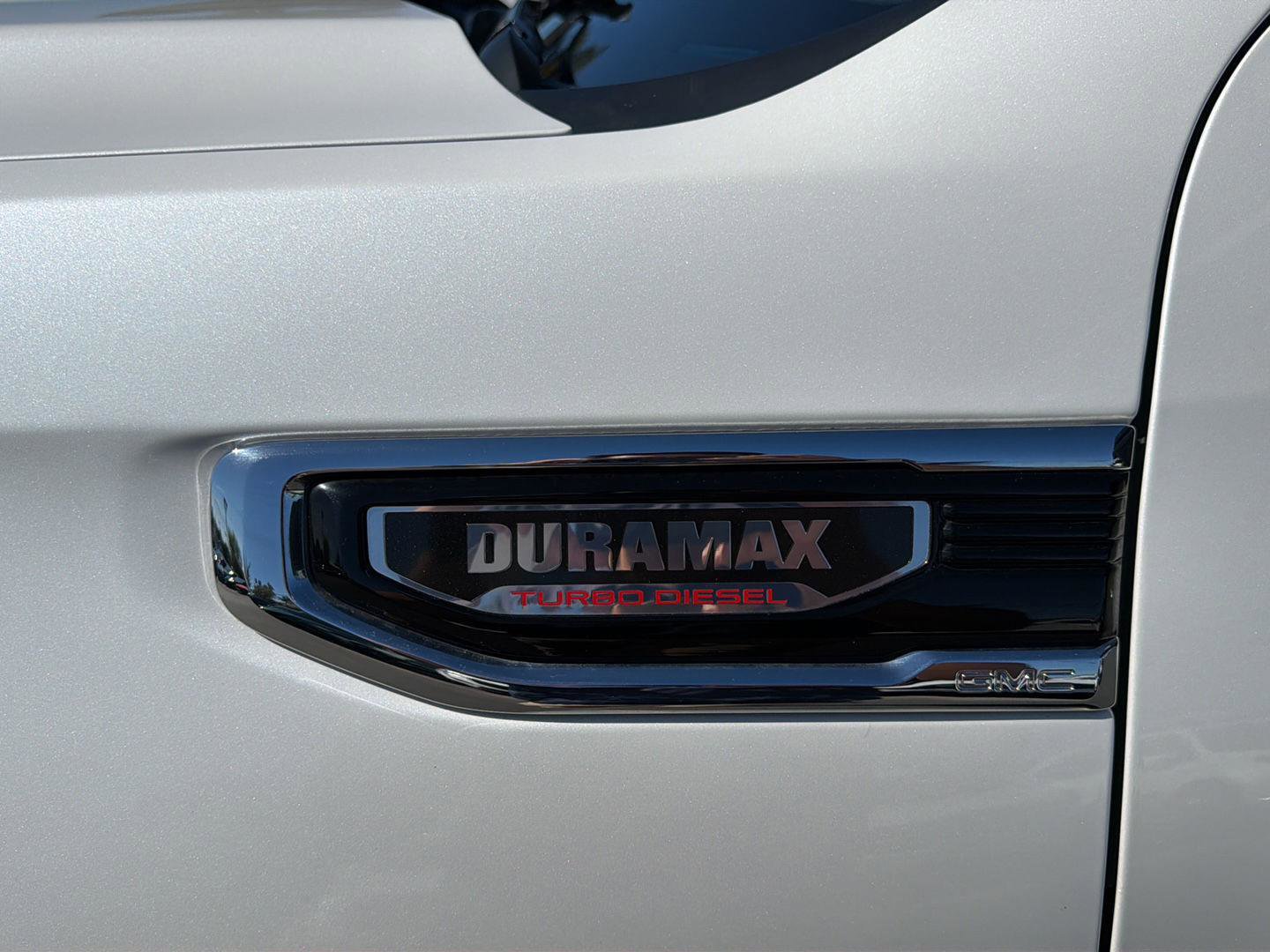 Used 2023 GMC Sierra 1500 Denali w/ Denali Reserve Package image 7