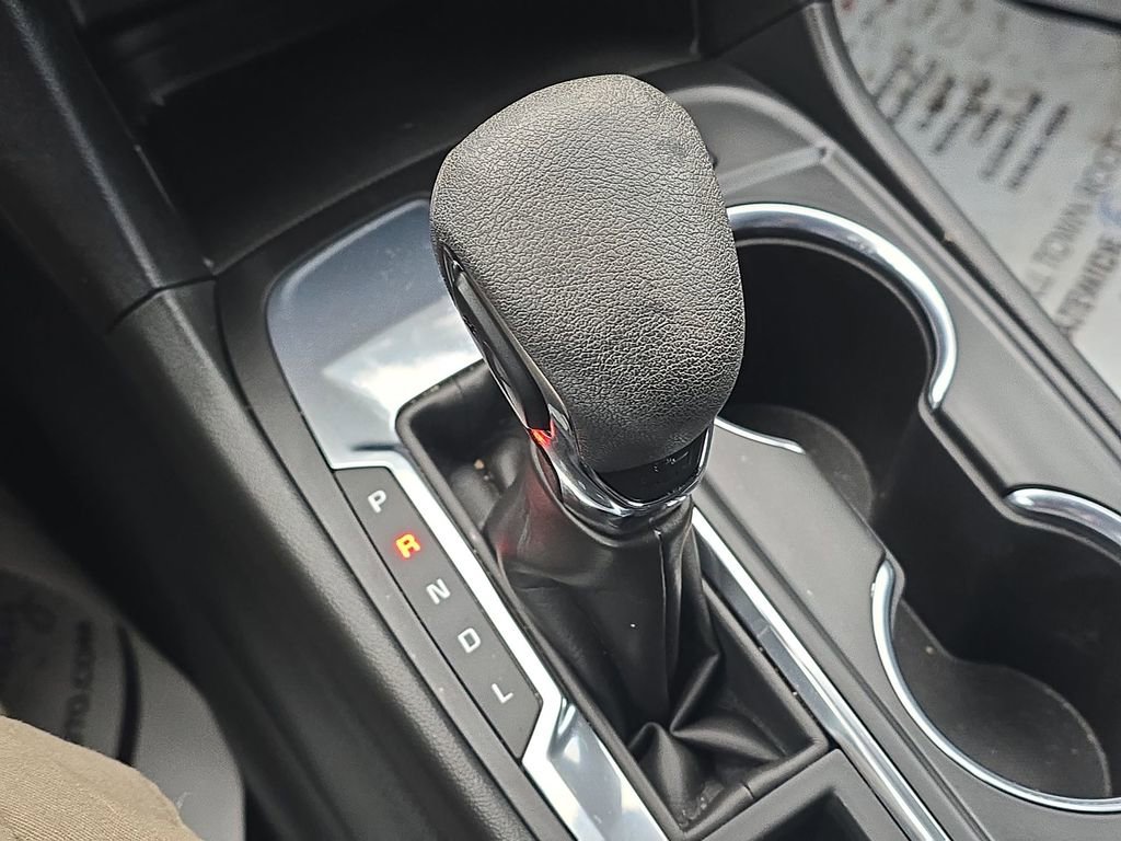 Used 2023 Chevrolet Equinox LT FWD image 24