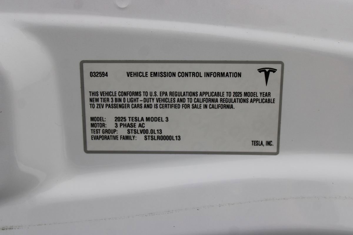 Used 2025 Tesla Model 3 Long Range RWD image 21