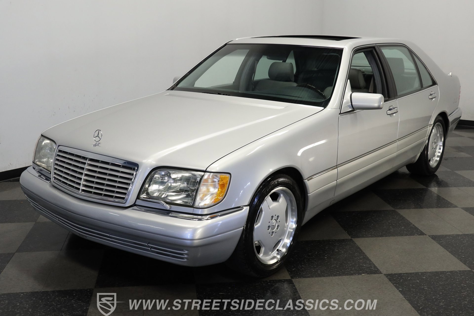 Used 1999 Mercedes-Benz S 500 Sedan image 17