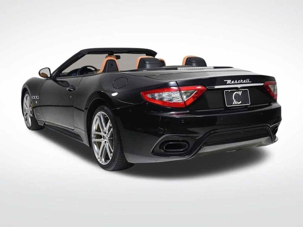 Used 2018 Maserati GranTurismo Sport RWD image 3