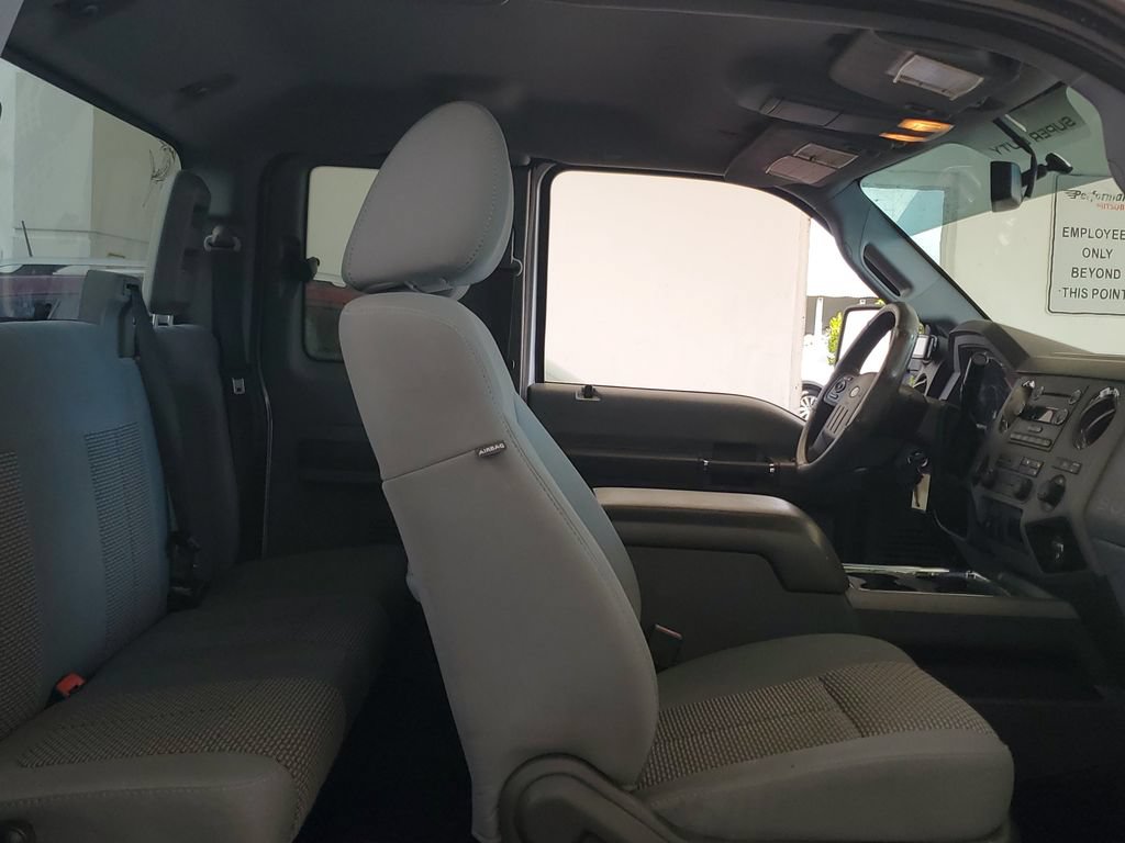Used 2011 Ford F250 XLT w/ XLT Interior Pkg RWD image 11