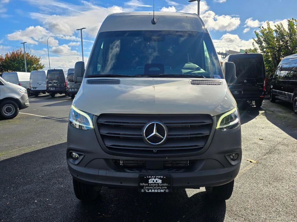 New 2026 Mercedes-Benz Sprinter 144 Cargo image 9