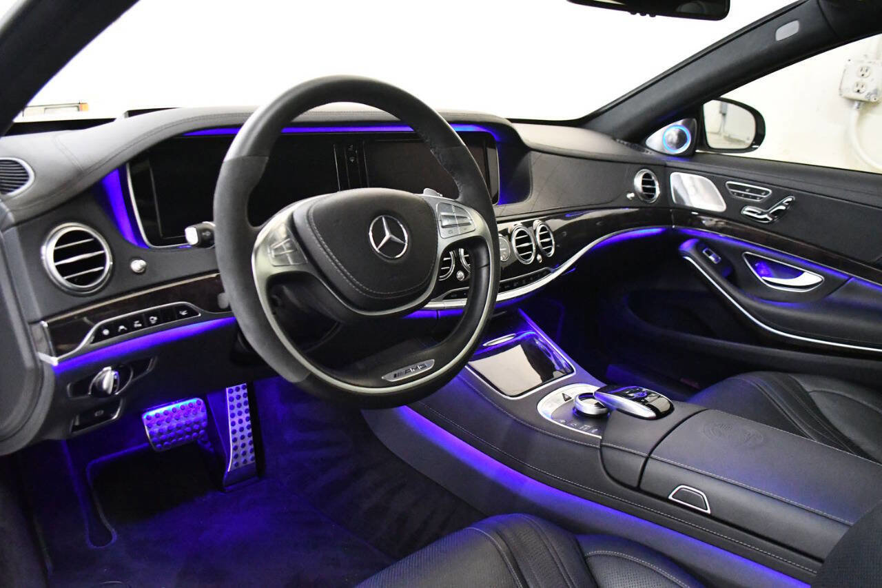 Used 2015 Mercedes-Benz S 63 AMG 4MATIC Sedan image 13