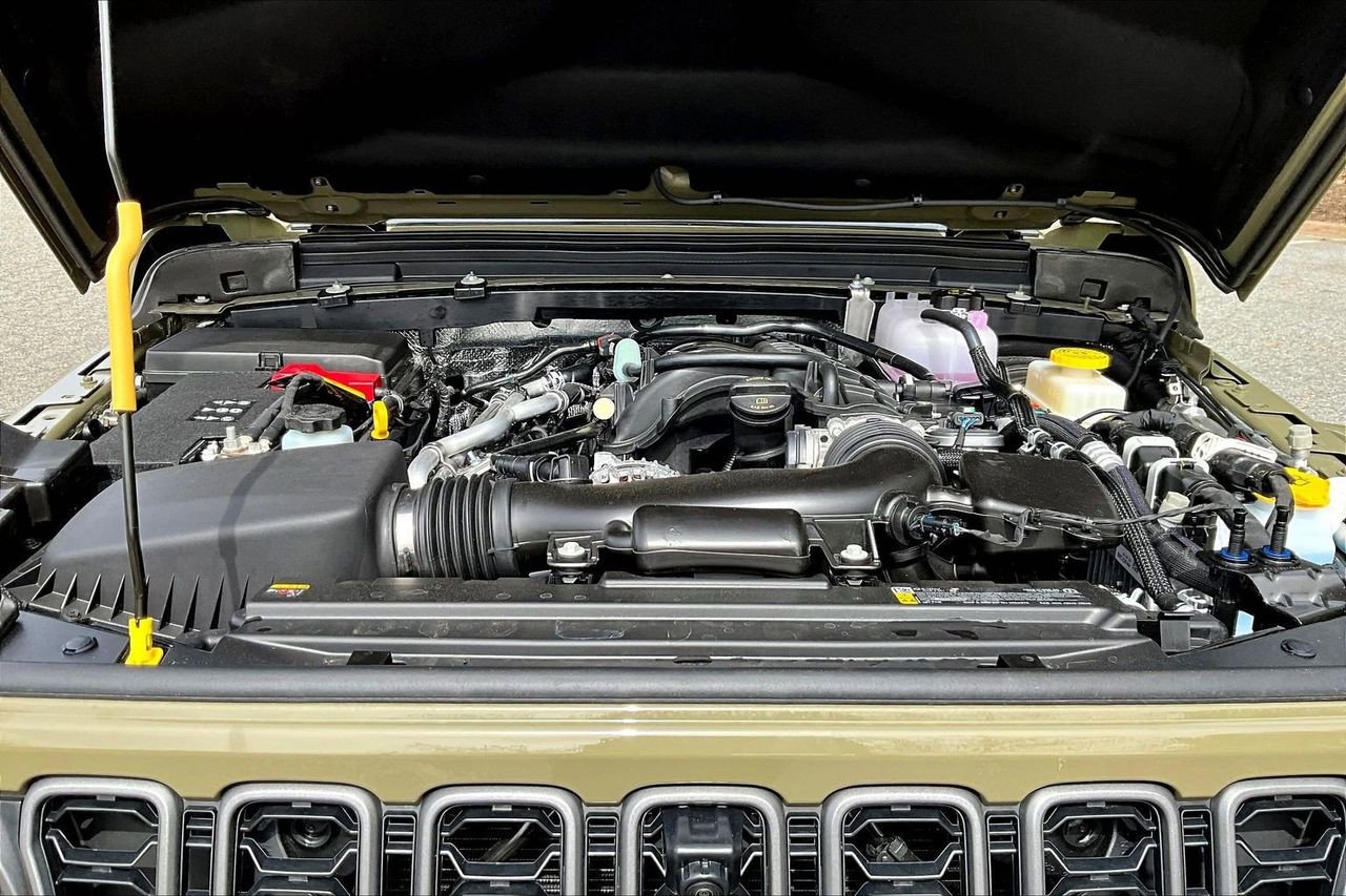 New 2026 Jeep Wrangler Unlimited Rubicon AWD/4WD image 36