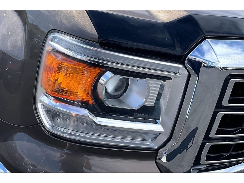 Used 2014 GMC Sierra 1500 SLT AWD/4WD image 26