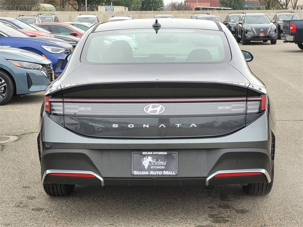 New 2026 Hyundai Sonata SE image 5