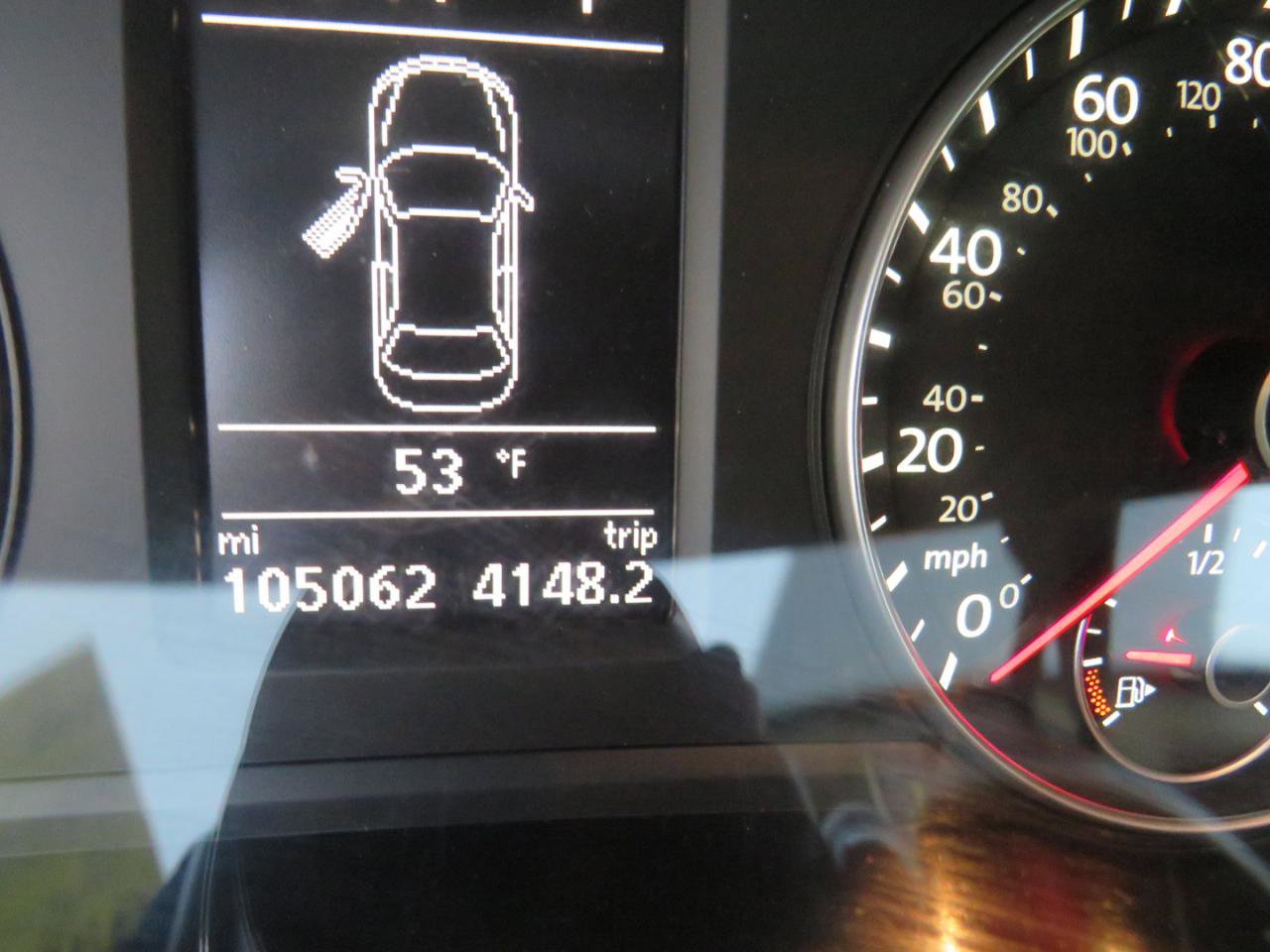 Used 2014 Volkswagen Passat TDI SEL Premium FWD image 17